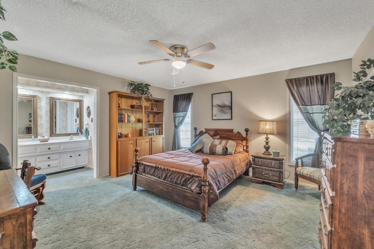 Homestead House - In Shadow Hills Golf Course Division Home Lubbock Ngoại thất bức ảnh