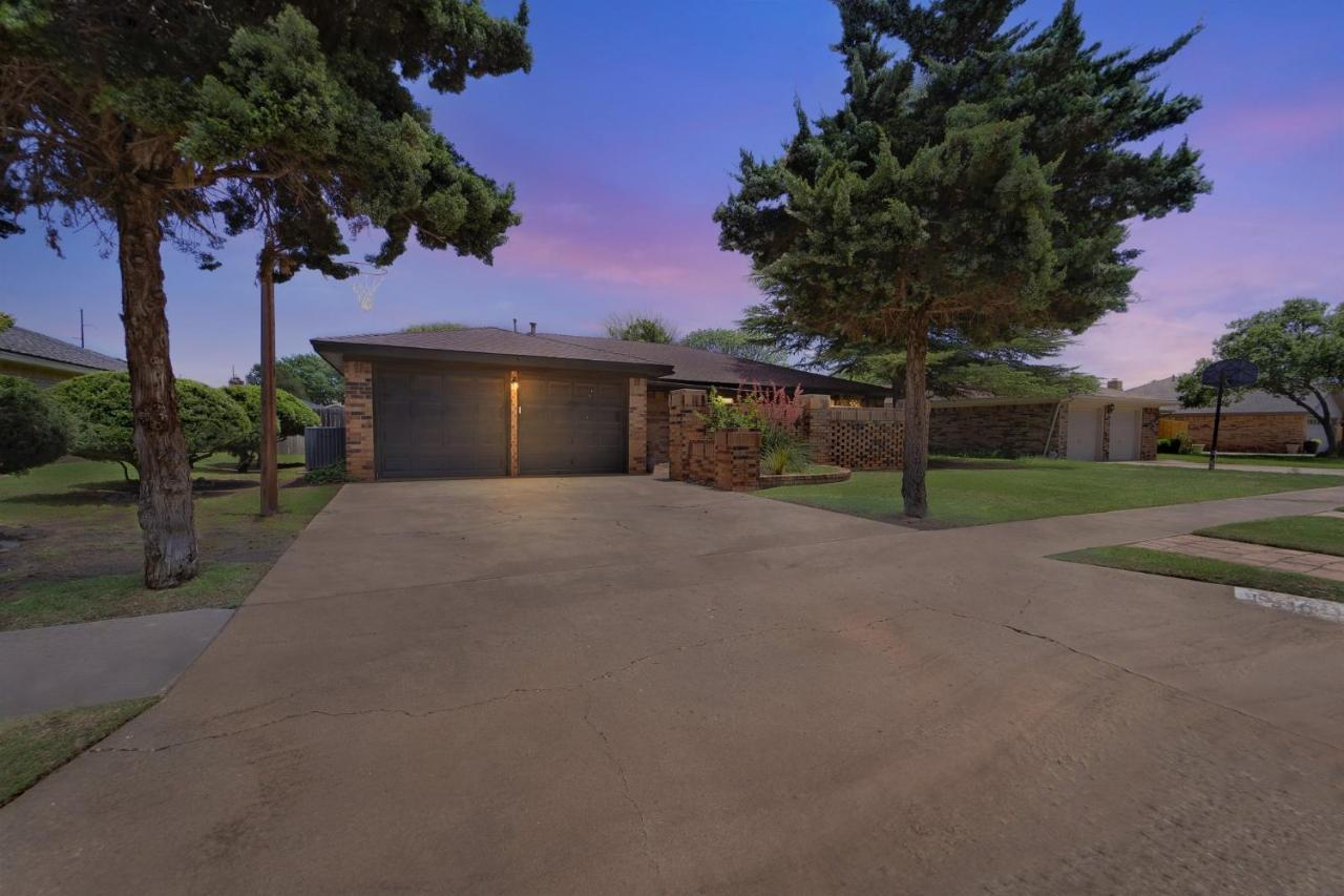 Homestead House - In Shadow Hills Golf Course Division Home Lubbock Ngoại thất bức ảnh