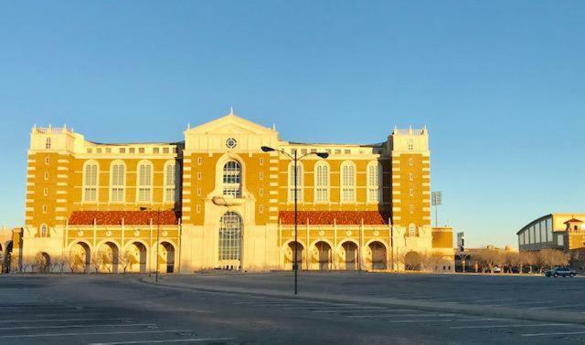 Homestead House - In Shadow Hills Golf Course Division Home Lubbock Ngoại thất bức ảnh